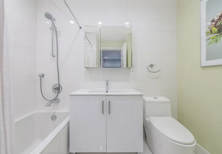 1405 Frankford Ave #402 — Photo 16