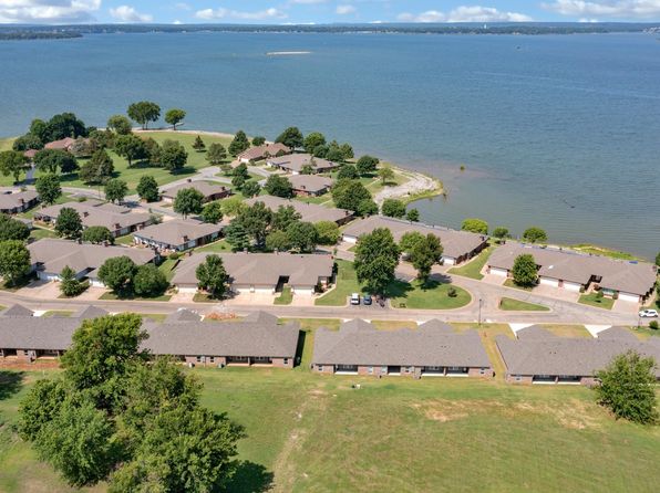 8535 Cedar Oaks Cir