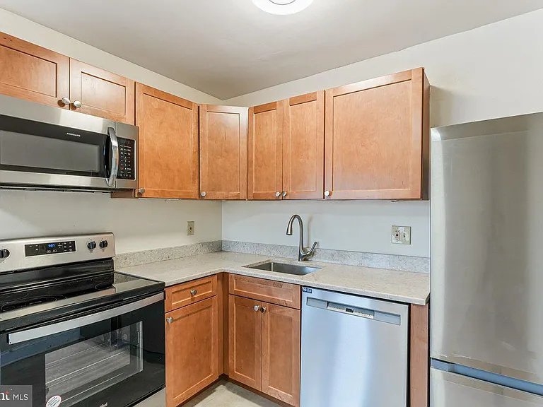 1016 W Baltimore Pike #B6 — Photo 6