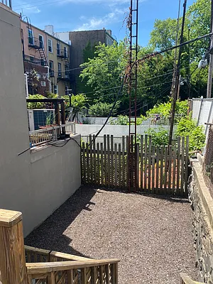 Rented by Avenue Sotheby's International Realty | media 20