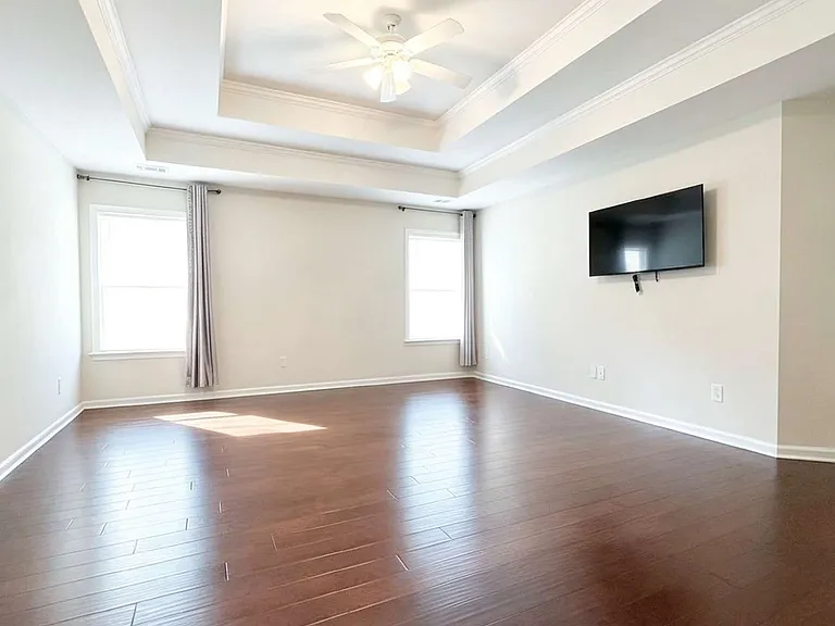 2440 Northmont Pkwy — Photo 29