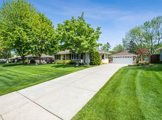 8617 Greystone Ave S, Cottage Grove, MN 55016