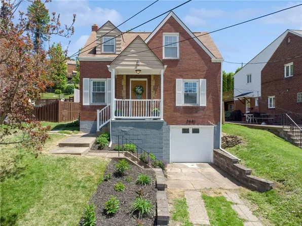 3645 W Run Rd, Homestead, PA 15120