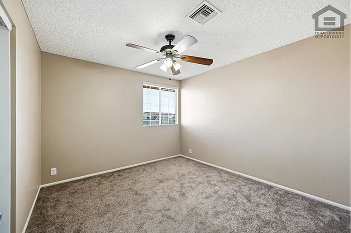 7202 W Corrine Dr — Photo 28