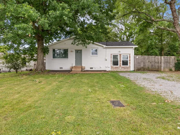 200 Aurora Ave, Madison, TN 37115