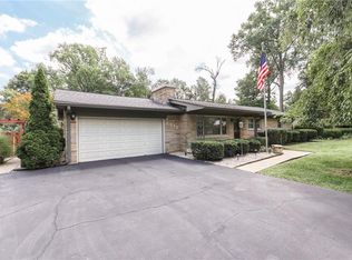 7317 Lindenwood Dr, Indianapolis, IN