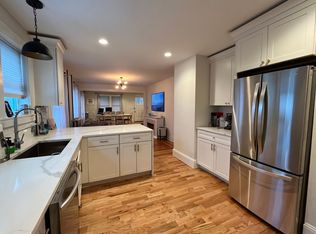 18 Apthorp Ave #1, Newport, RI 02840