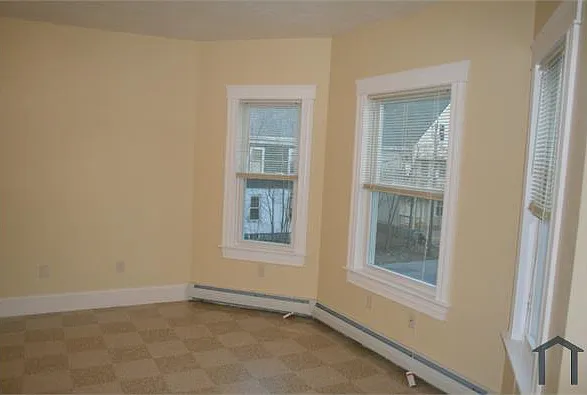 30 Holmes St #2 — Photo 8
