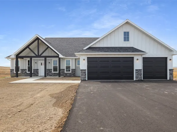 132 Barn Wood Ln, Great Falls, MT 59405