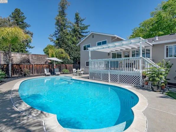 1083 Xavier Way, Livermore, CA 94550