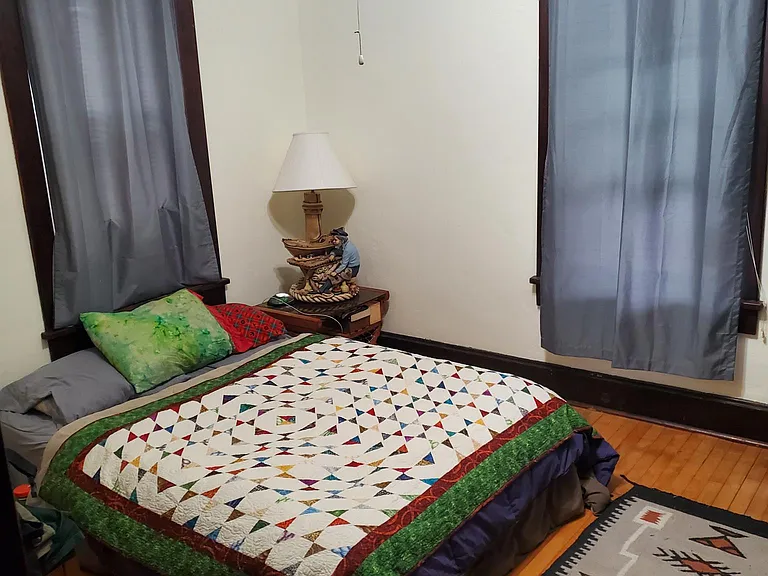 1128 Erin St #2 — Photo 1