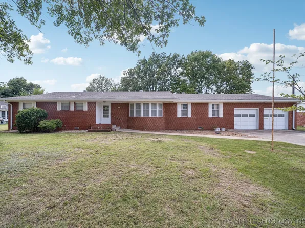 1715 SE Madison Blvd, Bartlesville, OK 74006