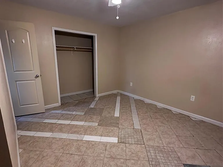 5530 Gatewood St #A — Photo 5