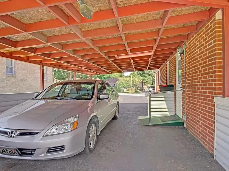 Carport
