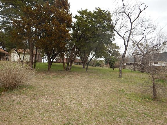 3rd image of 5336 Fairway Cir