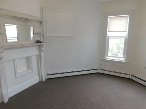 81 Merriam St #3, Somerville, MA 02143