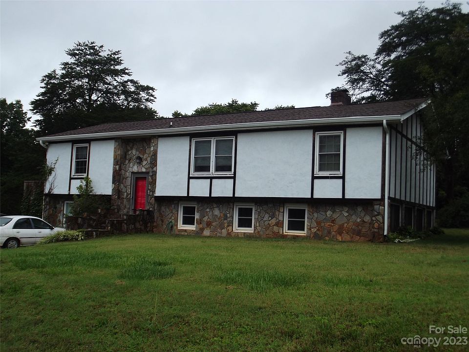 1st image of 1754 Herbie Cir