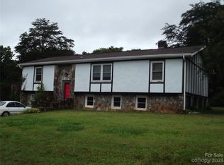 1754 Herbie Cir, Newton, NC 28658