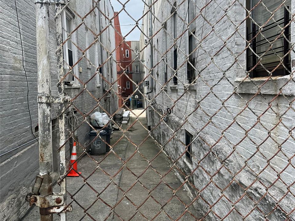 2nd image of 1145 Fteley Avenue