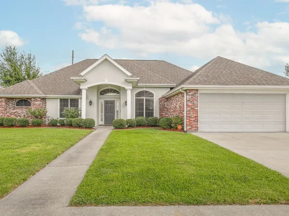 242 Woodwind Dr, Houma, LA 70360