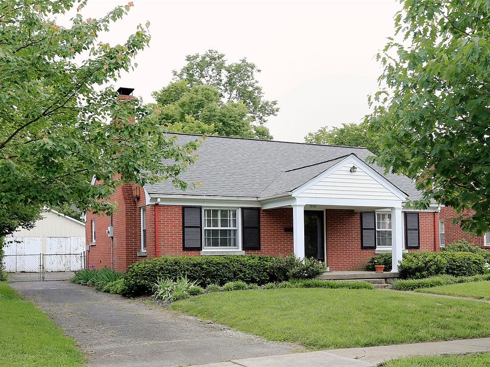1st image of 212 Barberry Ln