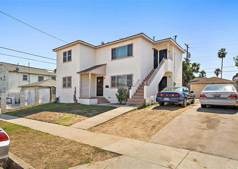 1st image of 2040 W 102nd St