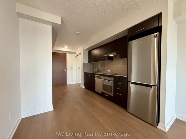 255 Village Green Sq, Toronto, ON