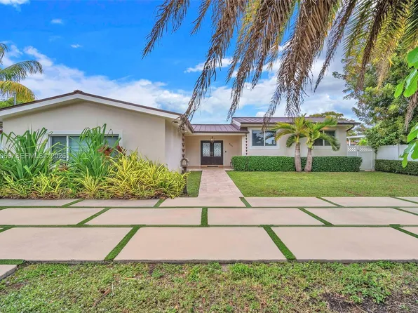 851 Bluebird Ave, Miami Springs, FL 33166