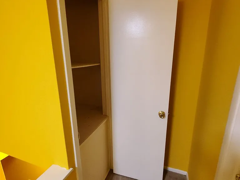 23755 Banbury Cir #1 — Photo 52
