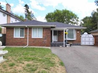 456 Palmer Ave #BASEMENT, Richmond Hill, ON L4C 1R1