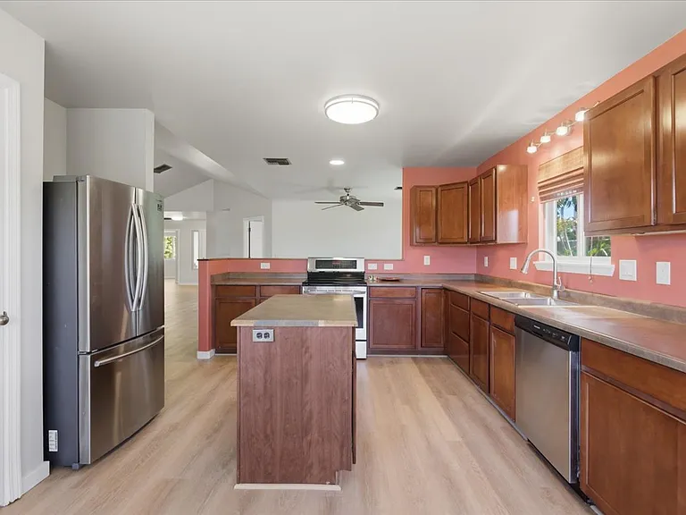 770 Alulike St — Photo 13