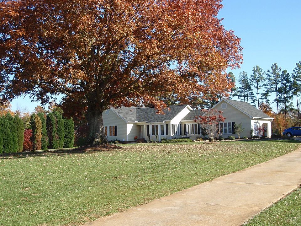 Under the big oak in the fall