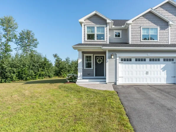 8 Tuscan Way #1, Falmouth, ME 04105