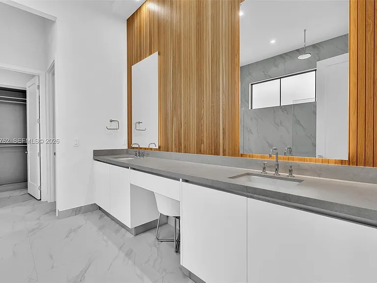 5765 SW 104th Ter — Photo 19