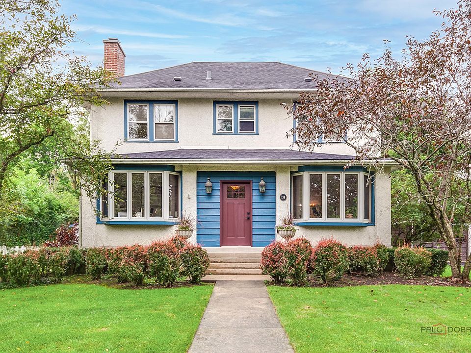 1st image of 136 Washington Cir