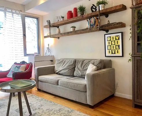 Rented by Corcoran | media 31