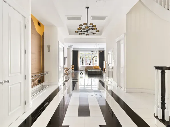 18 East 62nd Street image 5 of 21