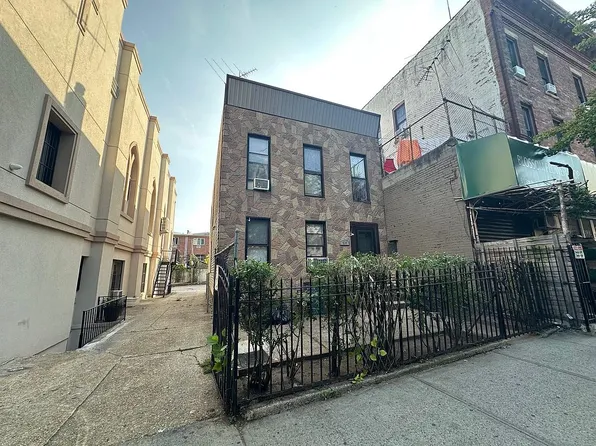 614 50th St, Brooklyn, NY 11220