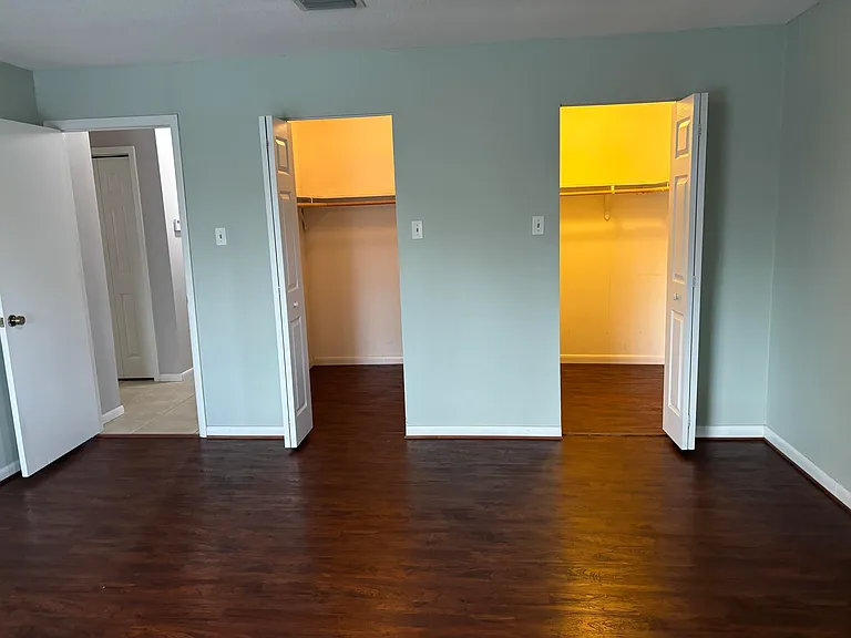 202 SW Crescent Ave — Photo 8