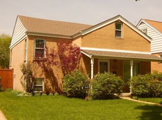 3142 Dora St, Franklin Park, IL