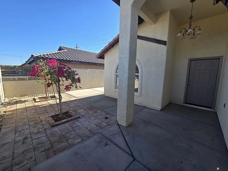 417 N San Juan Ln — Photo 6