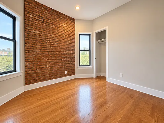 Bedroom, photo 3
