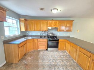 88 11th Ave #3, Newark, NJ 07107