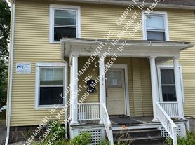 934 Greenwood Ave