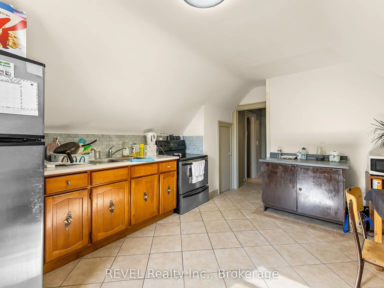 2 bed, $1,400 — Photo 4