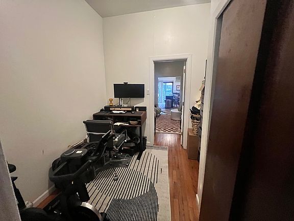 4th image of 147 Withers St #1LEFT