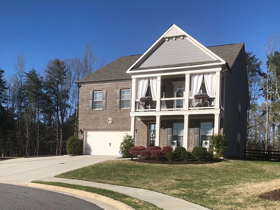 2nd image of 2085 Woodmarsh Cir