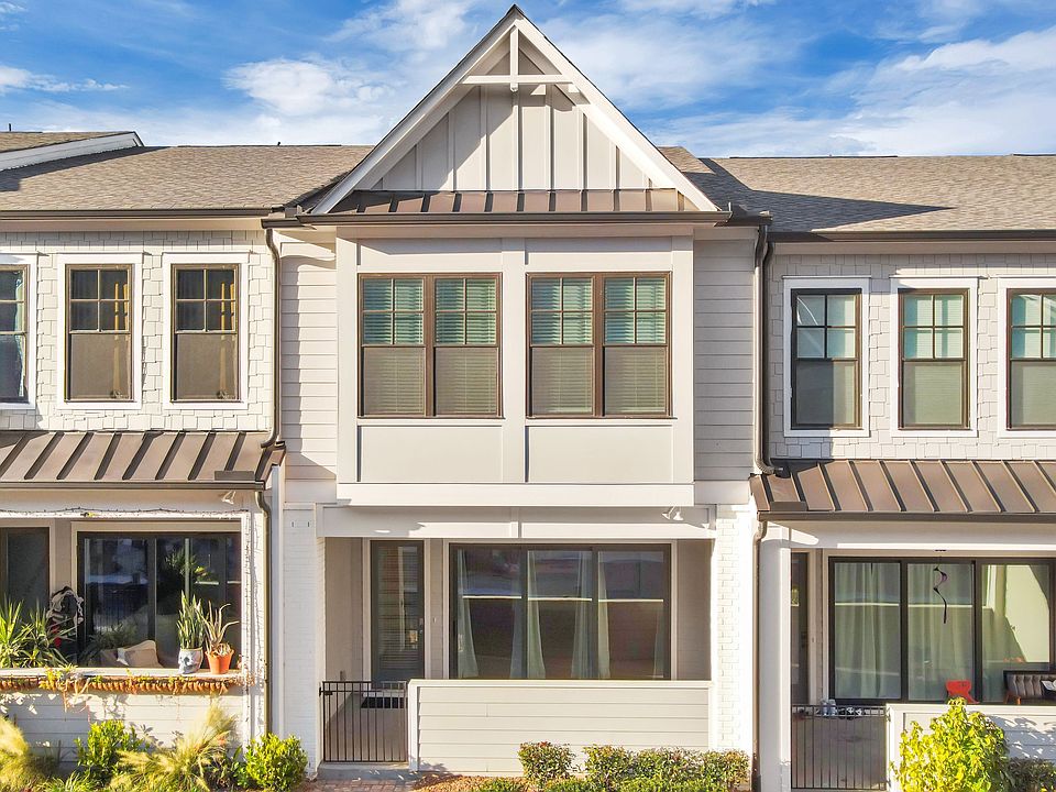 1st image of 726 Stickley Oak Way