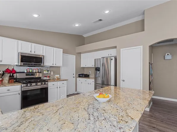 7633 Buckskin Ave, Las Vegas, NV 89129