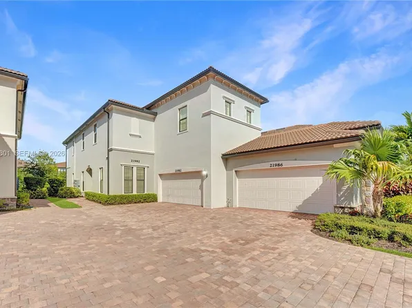 21982 Canadensis Cir #101, Boca Raton, FL 33428